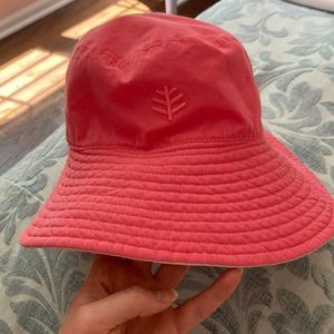 Coolibar reversible bucket hat
